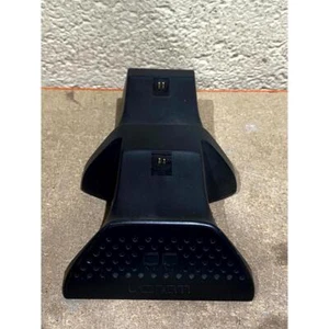 Venom VS2881 Twin Docking Station 5-Volt 600mA for Microsoft Xbox One Controller - Picture 1 of 7