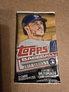 2017 Topps Series 1 Baseball 12 Card Retail Pack Major League New Sealed - Picture 1 of 2