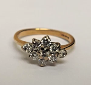 9ct Yellow Gold Ring Diamonds Stones 375 Gold Hallmarked Ring Size L 1/2 - Picture 1 of 9
