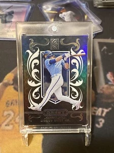 Tarjeta de novato 2022 Panini Capstone Bobby Witt Jr. Black Crest No. C-6 KC Royals - Imagen 1 de 10