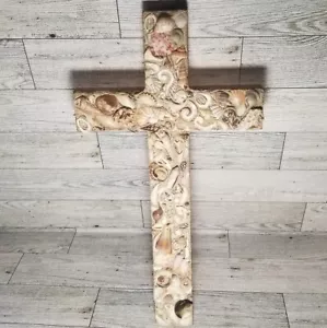 Vintage Seashell on Wood Religious Jesus Crucifix Coastal Lake Cabin Cottage 12" - Picture 1 of 8
