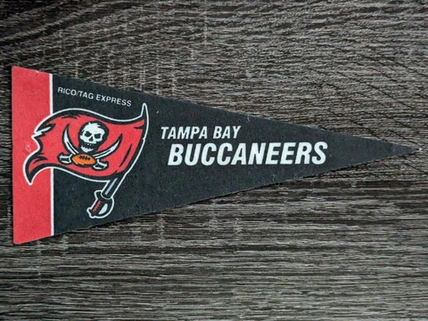 NFL Mini PENNANT FLAG  Tampa Bay Buccaneer’s by Rico/Tag Express 9"x4” Cover