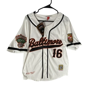 Camiseta deportiva de los Medias Negras de Baltimore para hombre blanca mediana de béisbol parches de liga negra nueva con etiquetas Foto 1 de 4
