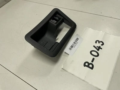 Nissan Murano 2010 asiento trasero derecho plegable pestillo liberación manija interruptor bisel OEM Foto 1 de 4