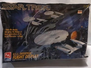 1995 NEW AMT STAR TREK USS ENTERPRISE FLIGHT DISPLAY NCC-1701 A D MODEL KIT 8787 - Picture 1 of 4
