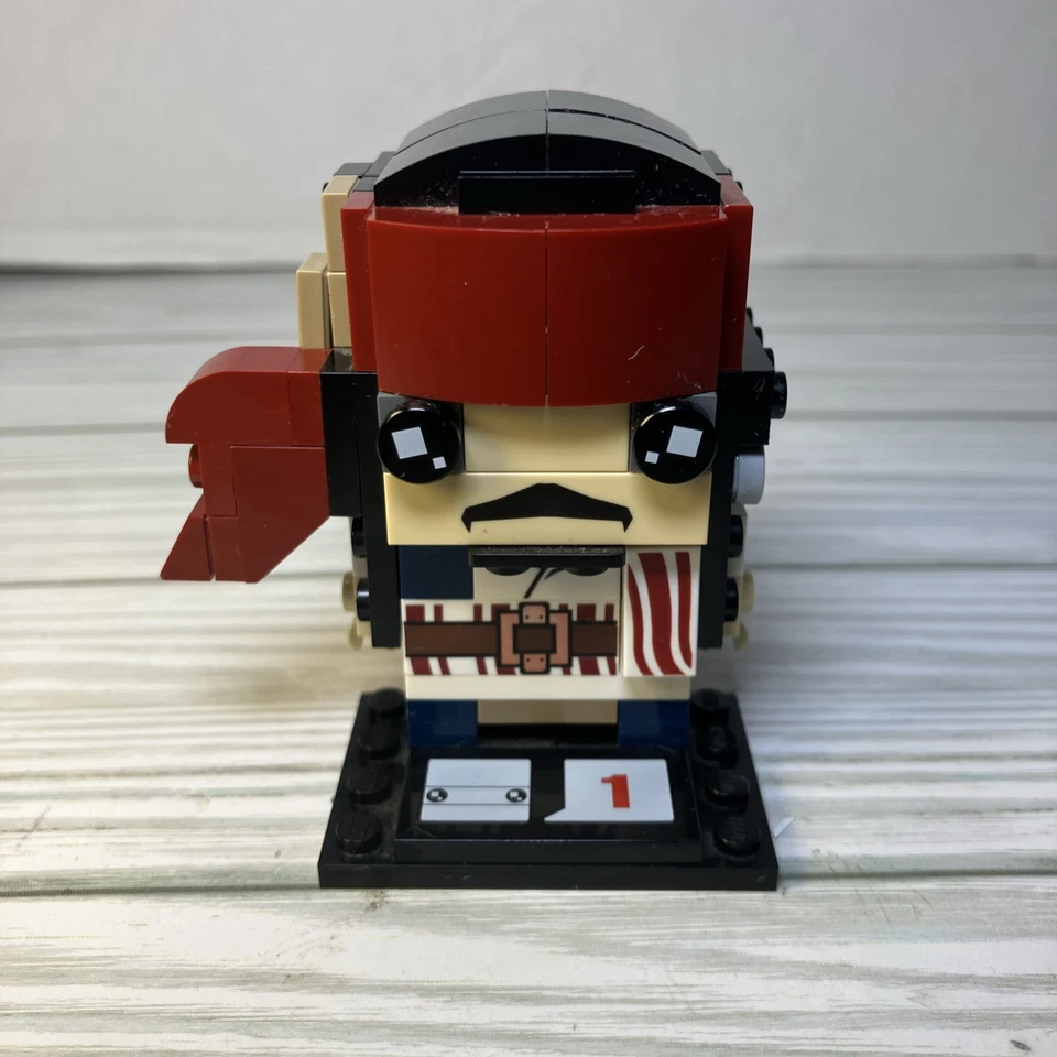LEGO BrickHeadz Jack Sparrow #41593 Piratas del Caribe Disney retirado Foto 1 de 4