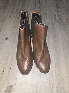 Size 5 Mantaray Brown Leather Boots - Picture 1 of 5