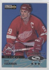 1997-98 Upper Deck Collector's Choice Starquest 3 Star Steve Yzerman #SQ67 HOF