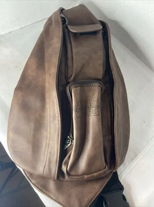 Neu Star Wars Logo Sling Pack Kunstleder Braun Tasche Force Awakens Rucksack - Bild 1 von 12