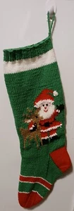 Handgestrickter Weihnachtsstrumpf - Weihnachtsmann und RENTIER wird kostenlos personalisiert - Bild 1 von 2