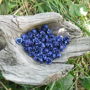 90 Metal Aluminum Flower/Rose Beads 6 Mm (Navy Blue) - Picture 1 of 1