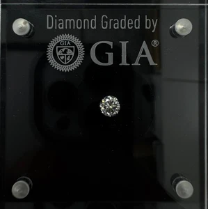 0,53 Karat Natürlicher Diamant | GIA Zertifiziert | Form - Rund | Farbe - F | SI1 - Bild 1 von 6