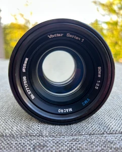 Vivitar Series 1 90mm 1:25 Macro Camera Lens - Picture 1 of 17