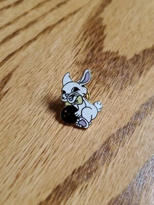 Niedlicher Hase Kaninchen Bowling Revers Mütze Pin Vintage qr - Bild 1 von 2