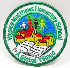 Parche de escuela primaria Wesley Matthews Miami FL A Global Village de colección - Imagen 1 de 5