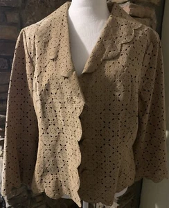 Bamboo Traders womens large tan perforated laser cut suede leather button jacket - Picture 1 of 14