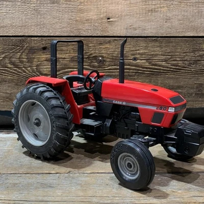 ERTL, Case IH C80 Tractor, 1:16 Scale, Diecast - Image 1 of 4