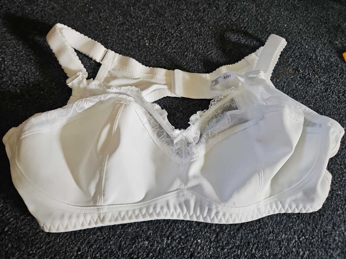 Stock Di Reggiseni Non Imbottiti