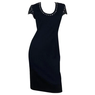 Nuevo con etiquetas 1998 Vestido Negro Adornado Gianni Versace Couture Italiano 40 EE. UU. 6 De Colección Foto 1 de 4