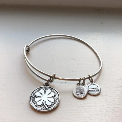 Brazalete Brazalete Trébol Cuatro Hojas Alex and Ani, Plata Foto 1 de 4