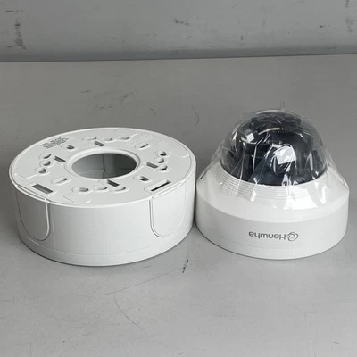 Cámara de seguridad IP domo exterior Hanwha ANV-L7012R con caja trasera Foto 1 de 4