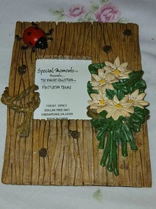 Special Moments Blume & Marienkäfer 1 7/8" x 2 1/4" Bilderrahmen  - Bild 1 von 2