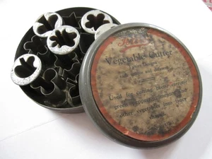 VTG 1800's Ateco Vegetable Cutters Set of 12 #1437 in Original Tin Box - Picture 1 of 8