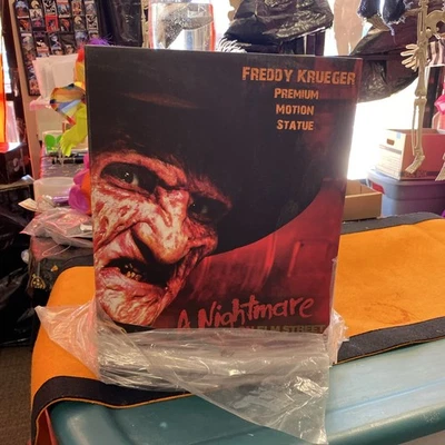 Estatua Freddy Krueger Premium Motion con sonido Pesadilla en Elm Street. Nuevo. Foto 1 de 4