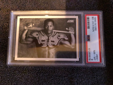 BO JACKSON 1990 SCORE #697 ICONIC B/W POSE PSA 8