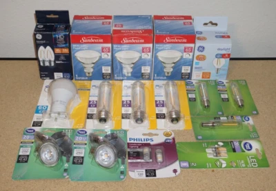 (16 Lot) Great Value , Sunbeam , Philips Light Bulb Big Lot - Image 1 of 4