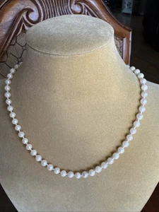 Vintage geknotete Perlenkette mit Goldverschluss gemarkt 585 (14 Kt) Gelbgold - Bild 1 von 14