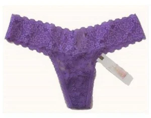 Beautiful JESSICA SIMPSON Purple Stretch Lace Panties Thongs Wm's NWT $12 * - Picture 1 of 1