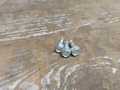 2017 2017-2023 Kawasaki ER650 ER 650 Z650 Z 650 Electrical Rectifier Mount Bolts - Image 1 of 4