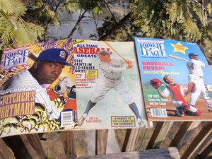 2 VINTAGE BASEBALL MAGAZINES 1993 ROOKIE LEAGUE '92,'93 TONY GWYNN
