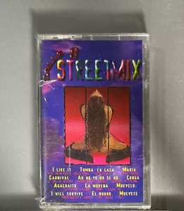 Various – Calle 8 Street Mix 2000 (Cassette, Compilation) - Picture 1 of 2