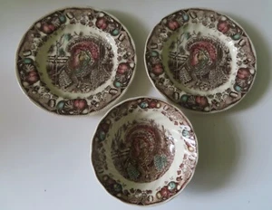 Johnson Brothers His Majesty China - 1 Cereal Bowl & 2 Bread Plates - Unused - Picture 1 of 8