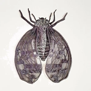 Cicada big Monochrome Handmade Sew-On Embroidered Patch - Picture 1 of 7