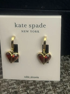 Pendientes corazón rubí Kate Spade nuevos con etiquetas Foto 1 de 4