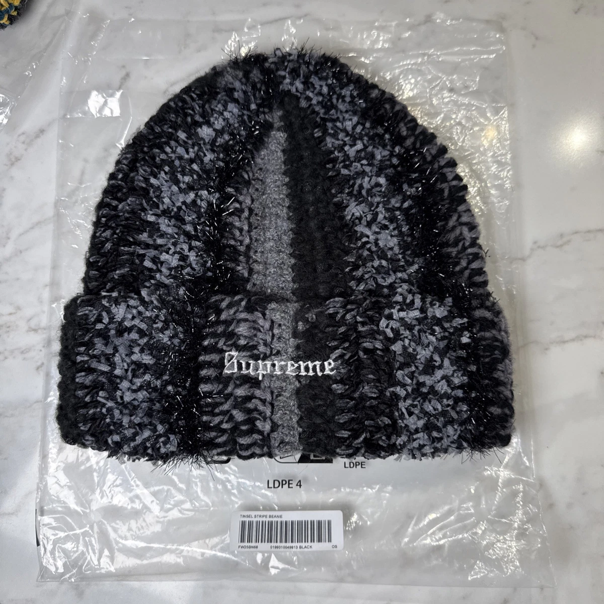 ブラック　Supreme x True Religion Beanie Supreme True Religion Beanie (FW25) - $60