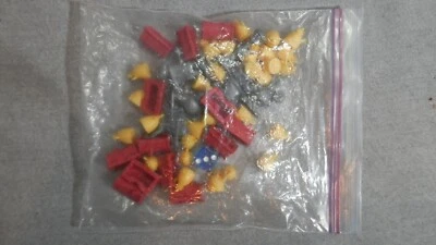 SpongeBob Squarepants Monopoly Replacement Parts: Tokens, Houses, Hotels & Die - Image 1 of 3