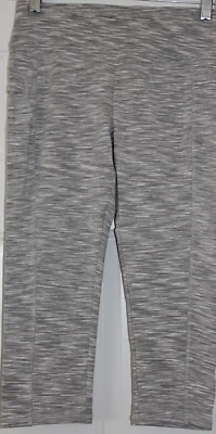 Calça Capri Danskin Cintura Média Ajuste Tamanho S Cinza Urze - Imagem 1 de 4