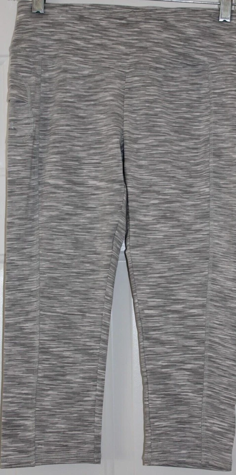 Danskin Mid Rise Fitted Capri Pant Size S Heather Gray - Image 1 of 4