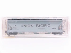 N Scale Micro-Trains Line MTL 93010 UP Union Pacific 3-Bay Covered Hopper #78892 - Picture 1 of 12