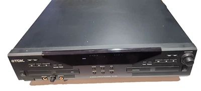 TDK DA-3826 4X Digital Audio CD Recorder No Remote - Image 1 of 4