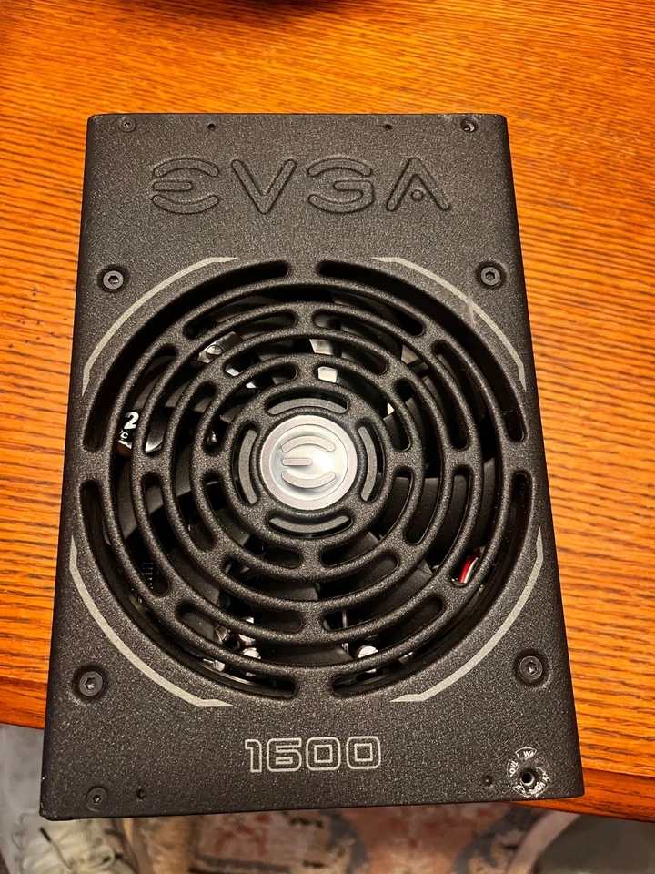 EVGA Supernova 1600 T2 80 Titanium 1600w Power Supply 10 YR PSU - Image 1 of 4