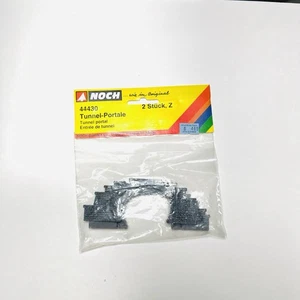 Noch Spur Z 44430 zwei Steintunnelportale zweigleisig - Bild 1 von 3