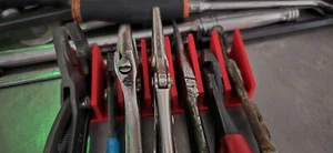 Organizador de alicates impreso en 3D - Imagen 1 de 2