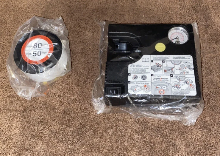 Kit de compresor de aire/movilidad para neumáticos de repuesto Hyundai Accent 2017 OEM - nuevo Foto 1 de 4