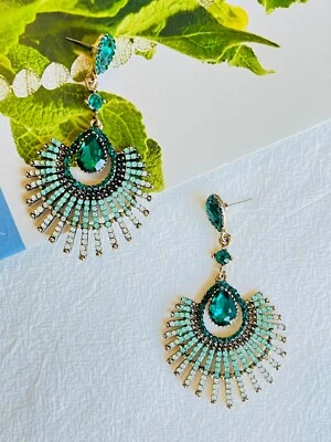 Aretes perforados retro con cristales sintéticos verdes pavo real abanico grande para mujer su regalo Foto 1 de 4