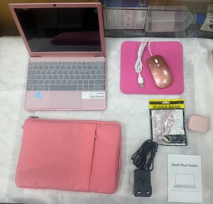 NetBook Laptop Computer 10.1'' + Accessories - Picture 1 of 6
